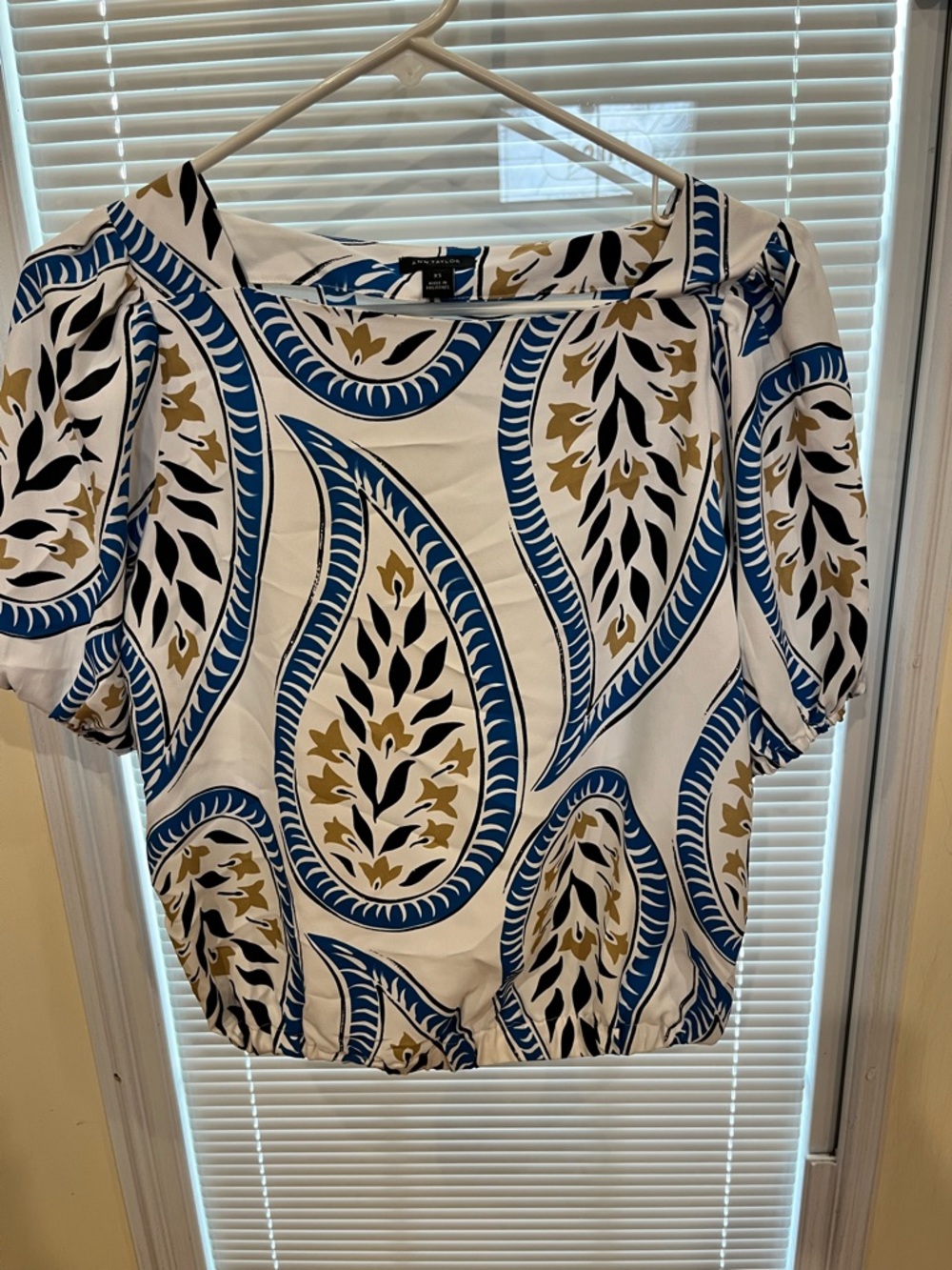 Ann Taylor White Blouse with Blue and Gold Paisley